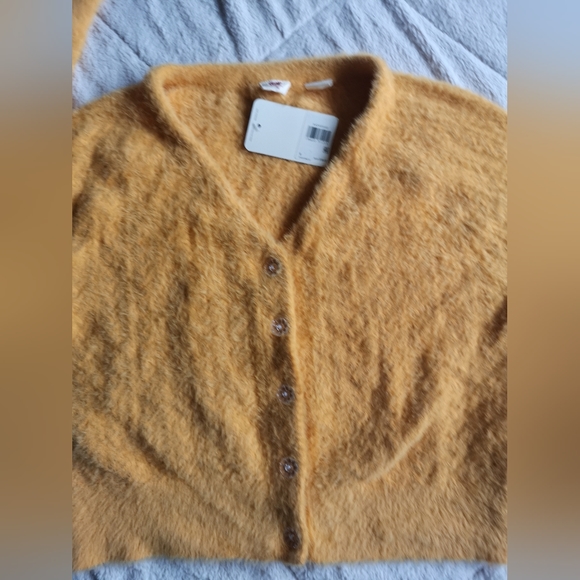 New Levi's cardigan. Size M - Picture 4 of 7